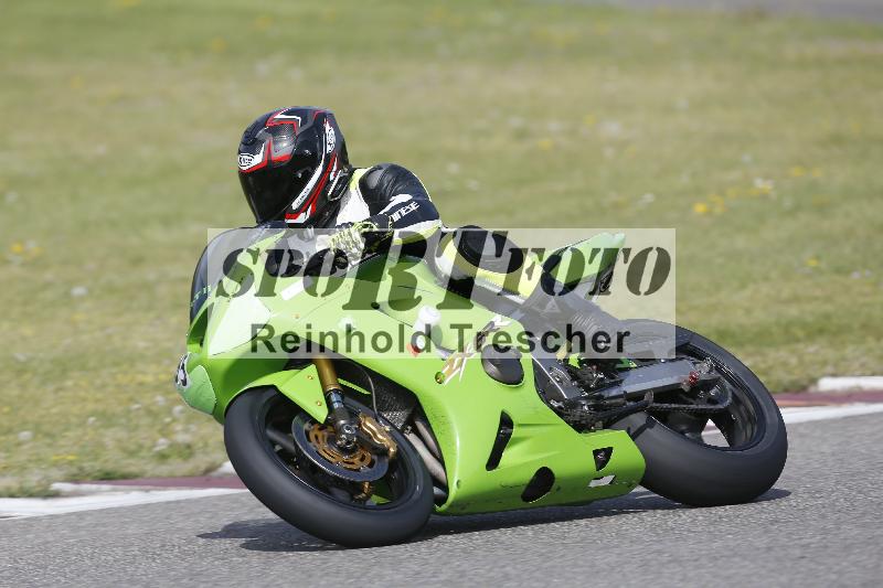 /08 17.04.2026  TZ Motorsport ADR/Gruppe gelb/385